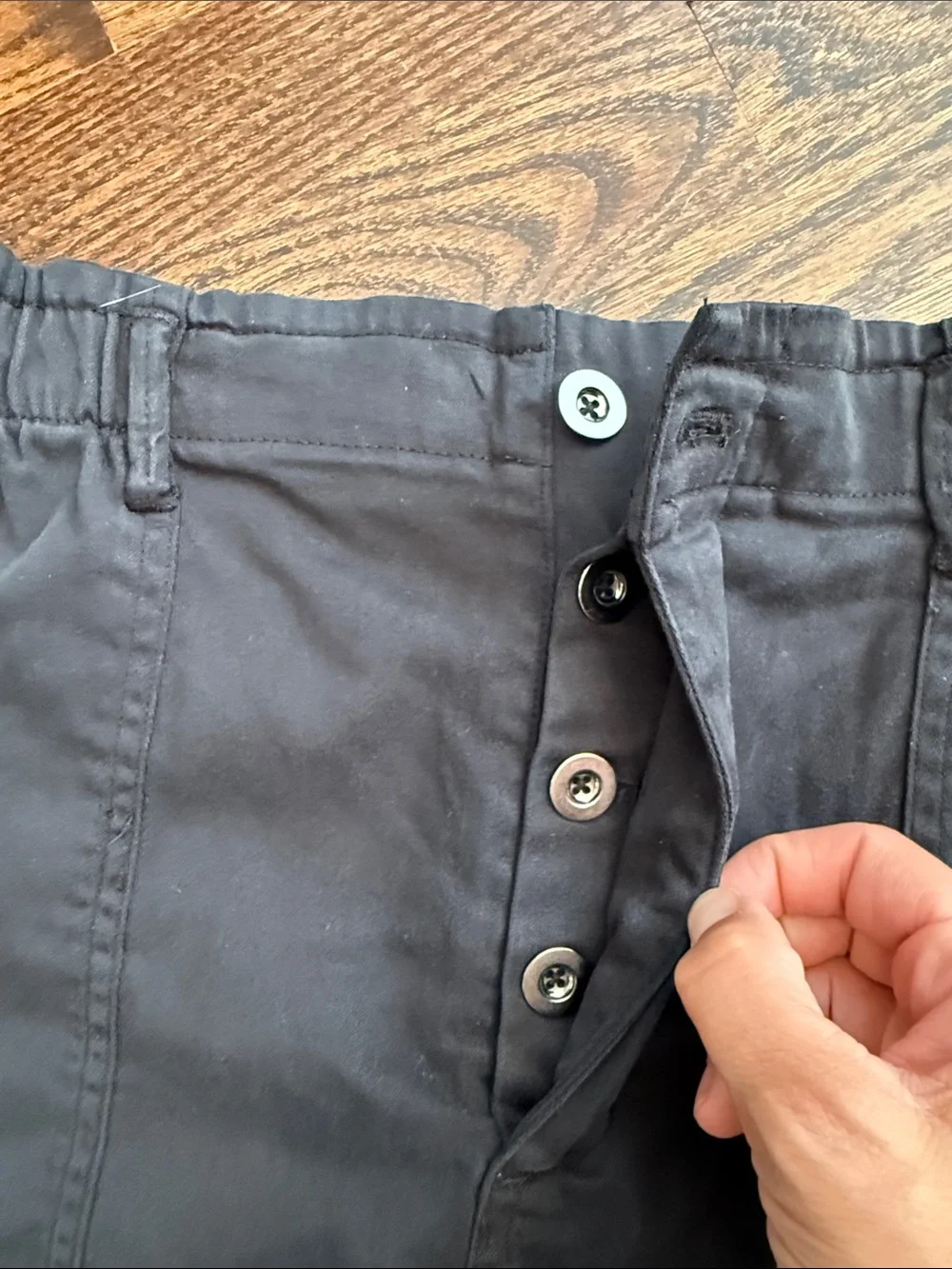 Eddie Bauer Black High-Waist Elastic-Waist Shorts with Front Pockets